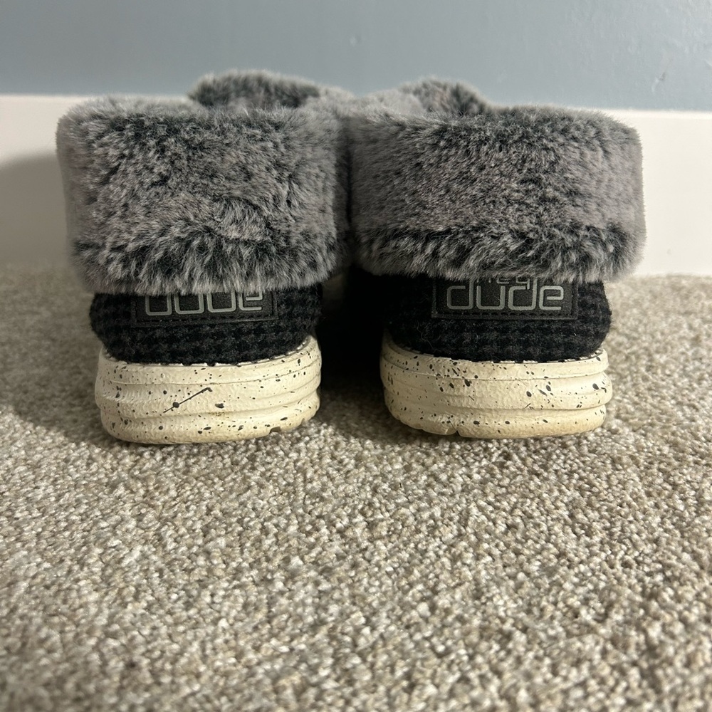 💙HEYDUDE Wendy Britt Wool Folded Shoe size: 9 - Picture 3 of 12